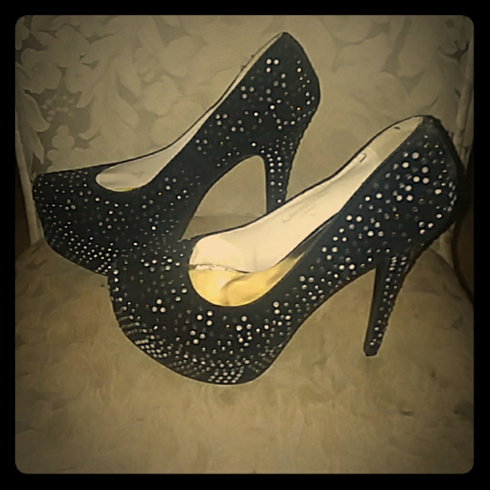 Black Sparkly Highheels
